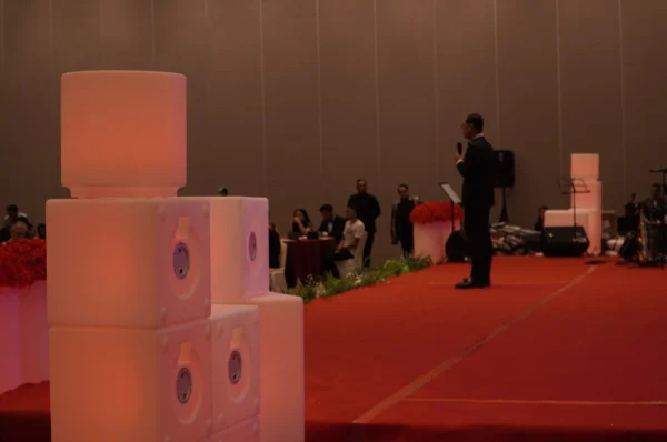 Dekorasi 17 agustus untuk kantor