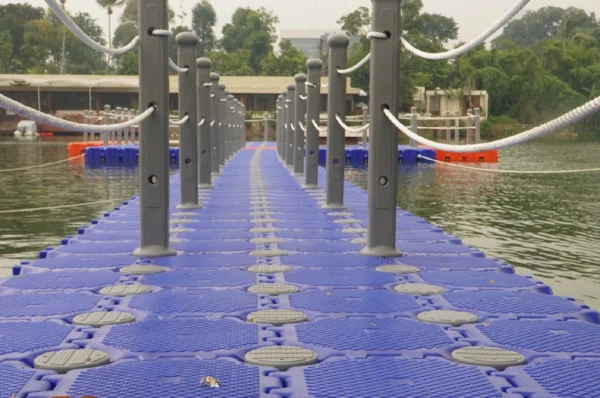 jembatan apung kubus apung