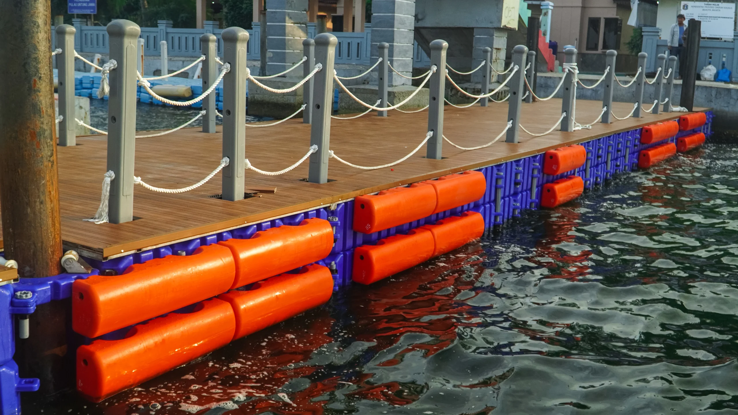 inovasi jembatan apung kubus apung