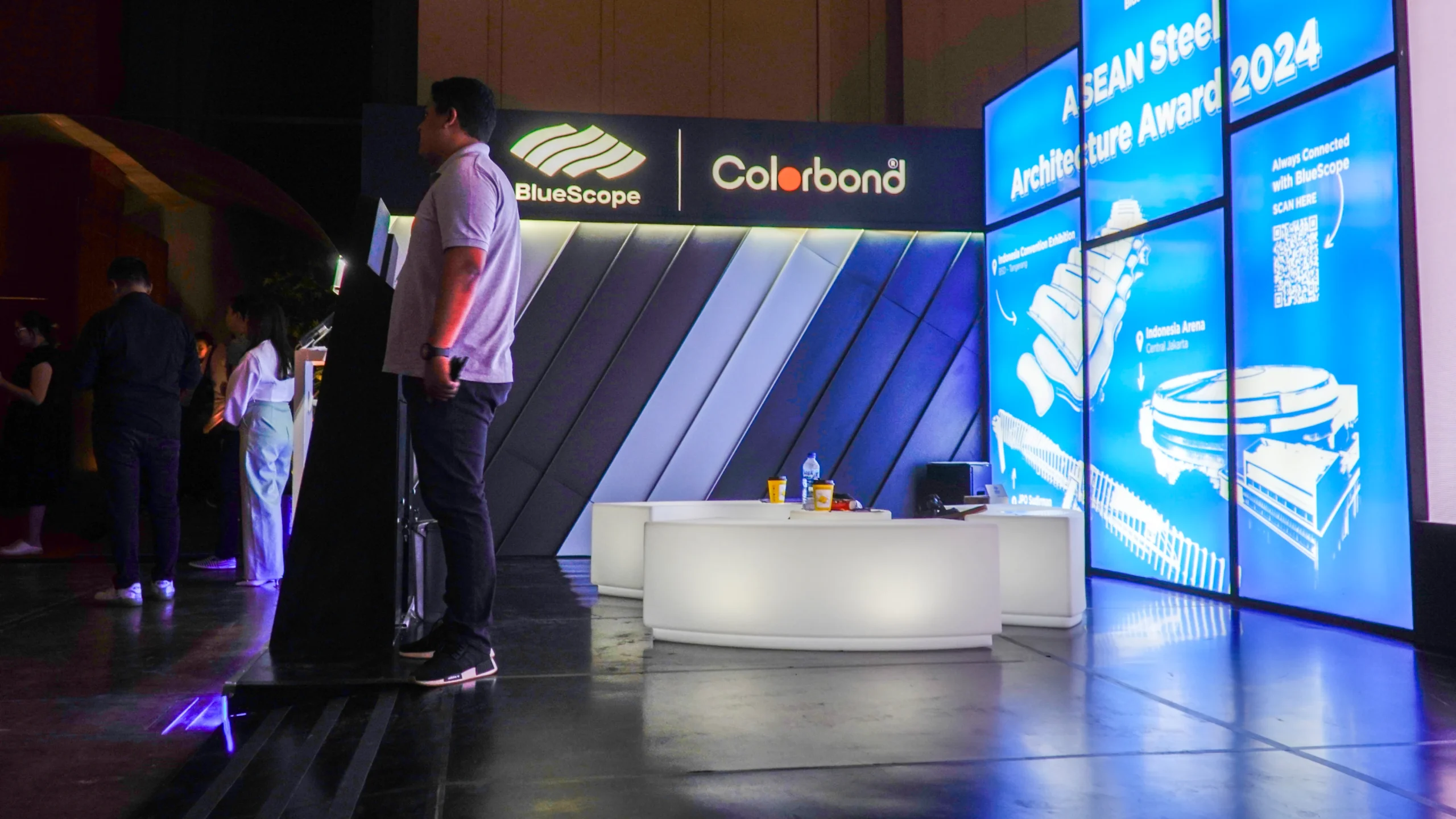 portofolio led furniture rentalink