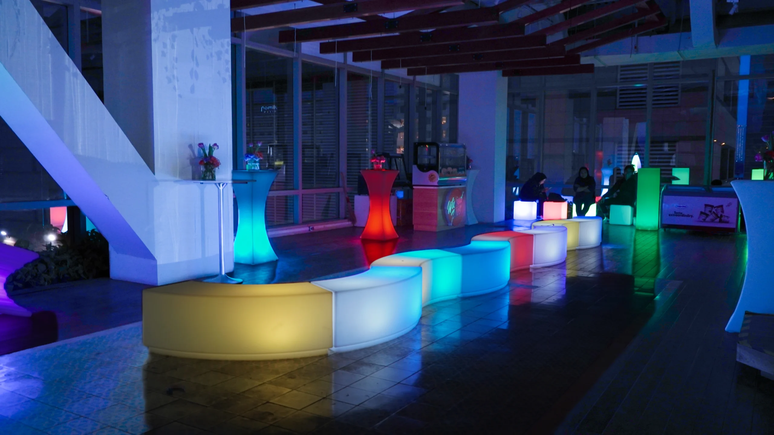 portofolio led furniture rentalink