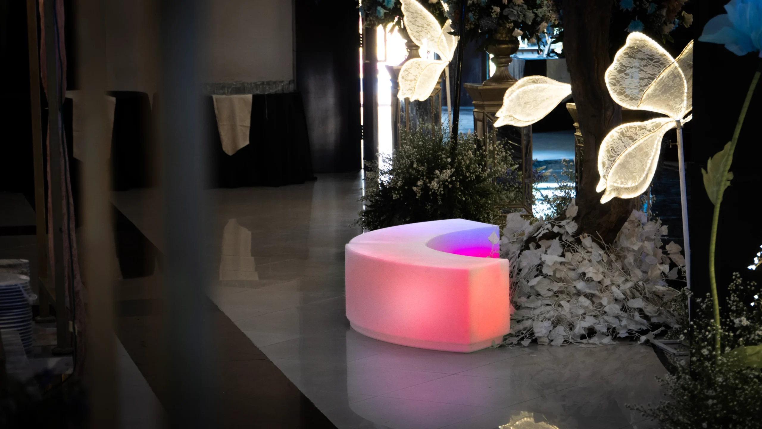 portofolio led furniture rentalink