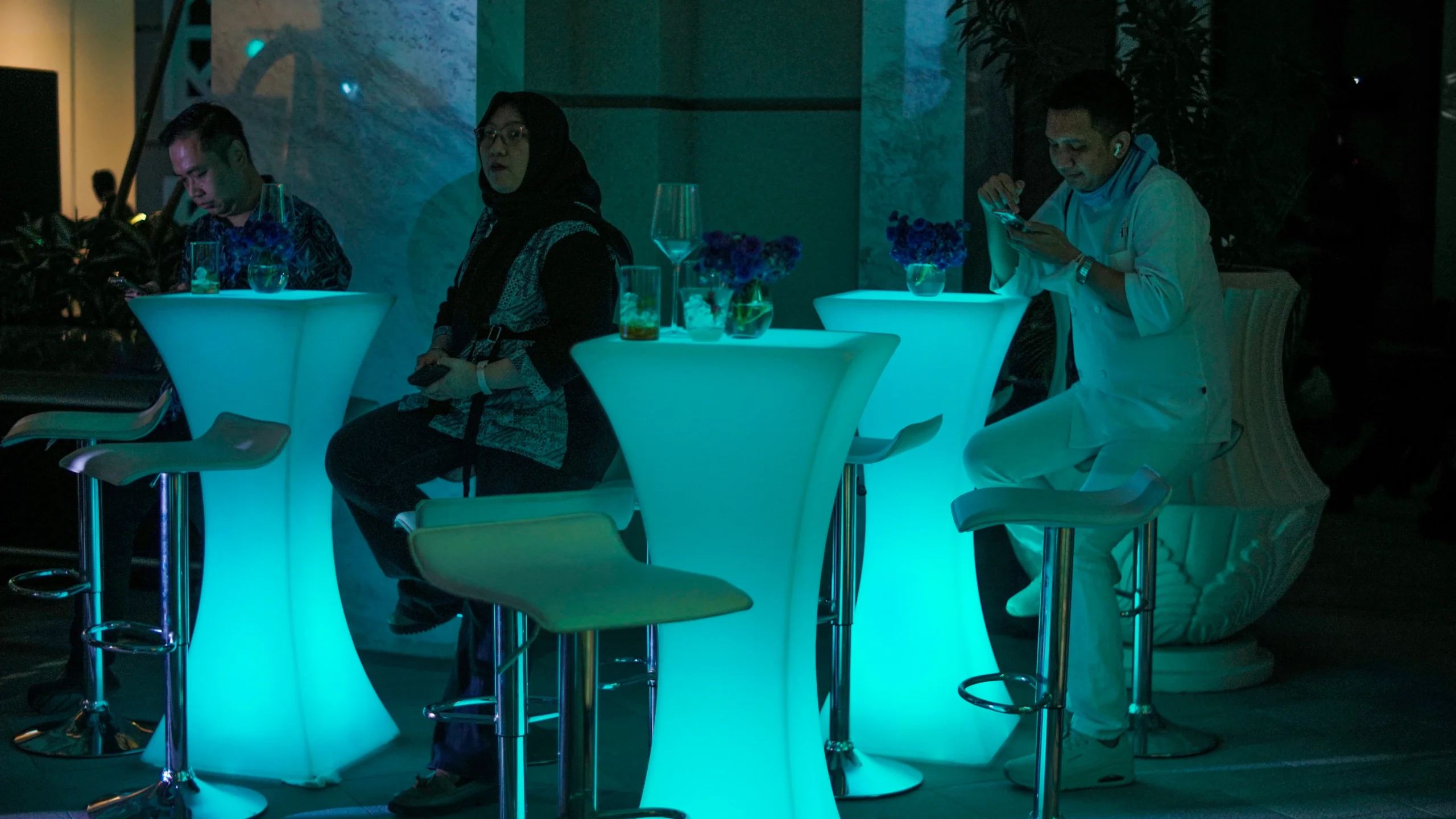 portofolio led furniture rentalink